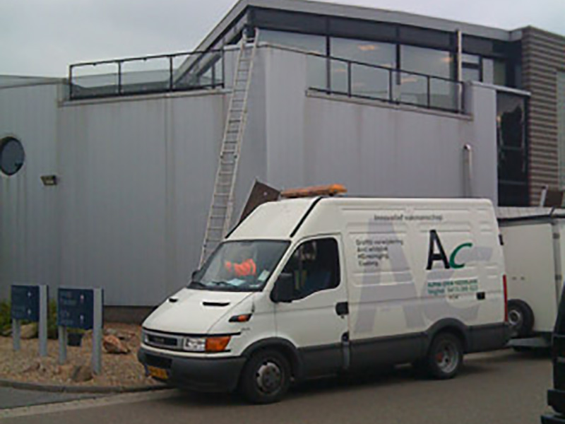 Reiniging gevelbeplating ASV Veghel