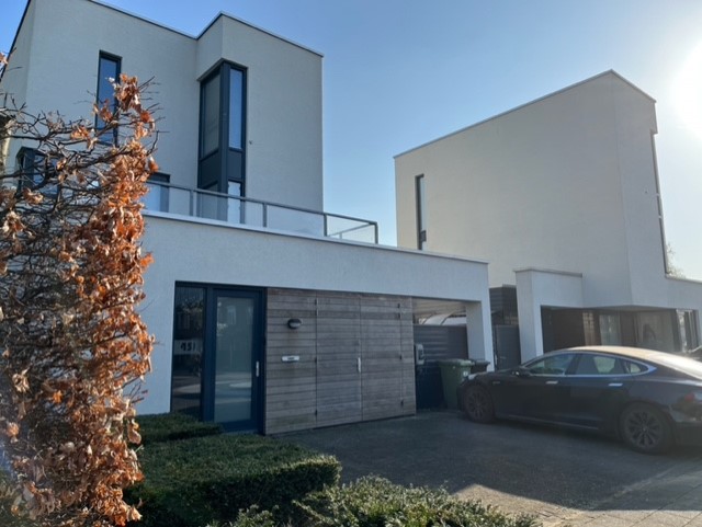 2 villa’s aan het water